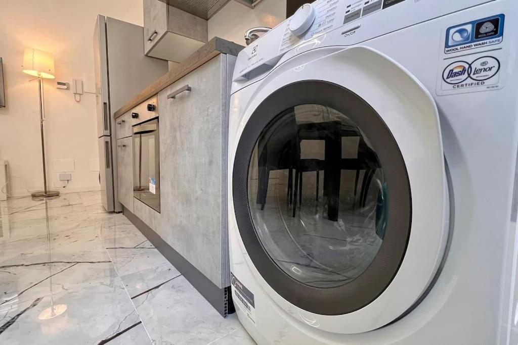 Urban House - Modern Flat Navigli Milan Center Daire Dış mekan fotoğraf